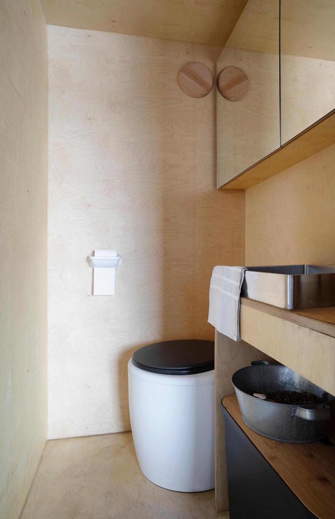 Majamaja Helsinki Off-Grid Retreat Guest House ภายนอก รูปภาพ