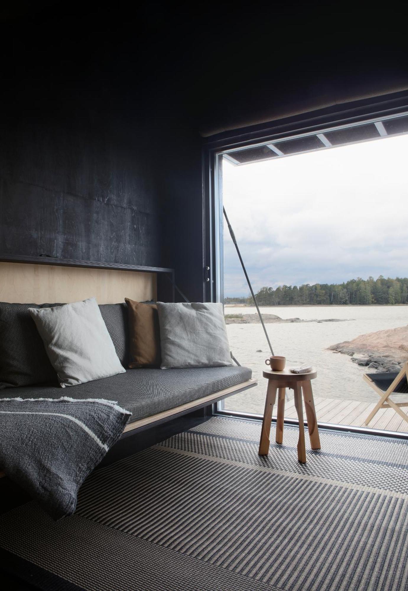 Majamaja Helsinki Off-Grid Retreat Guest House ภายนอก รูปภาพ