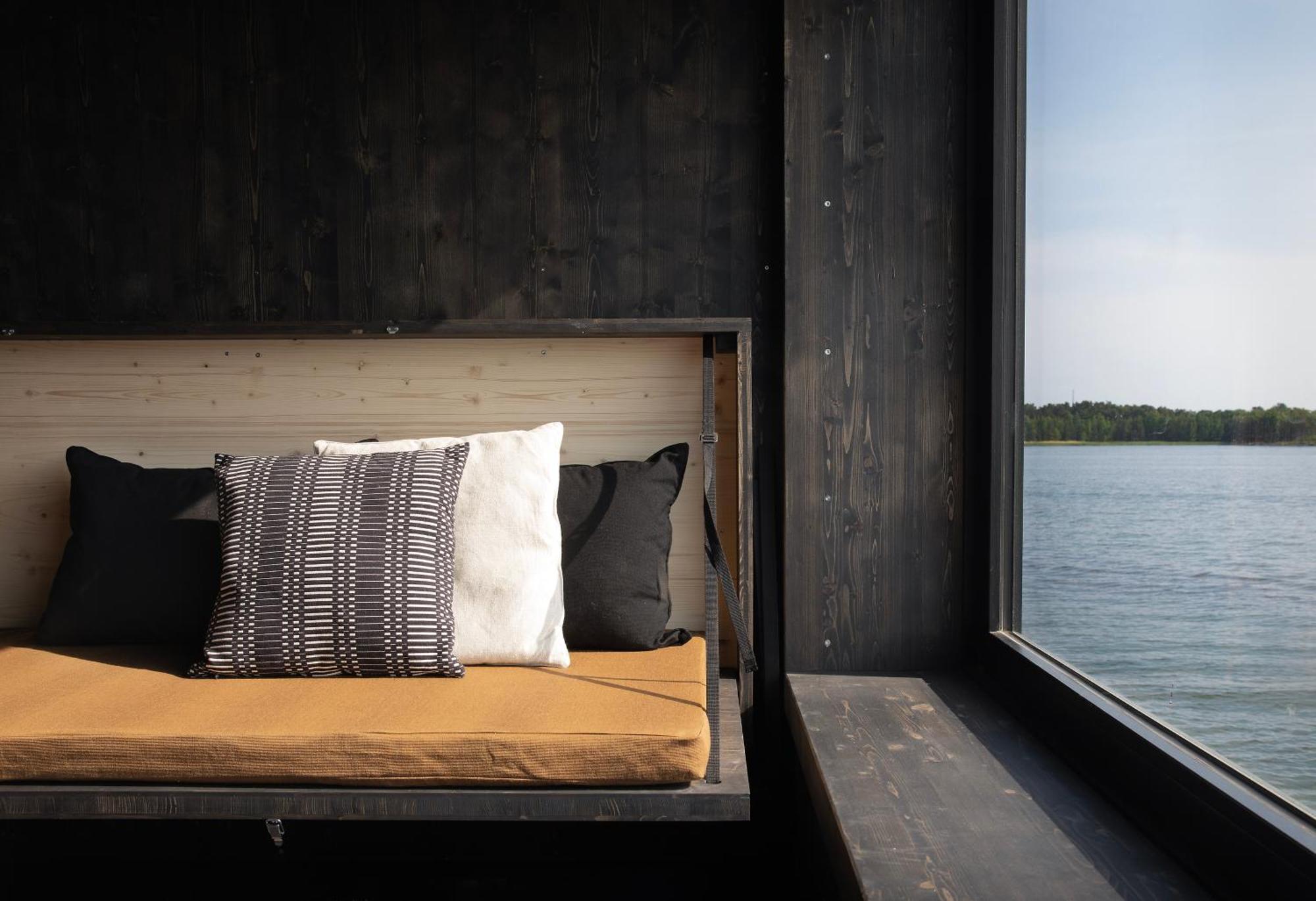 Majamaja Helsinki Off-Grid Retreat Guest House ภายนอก รูปภาพ