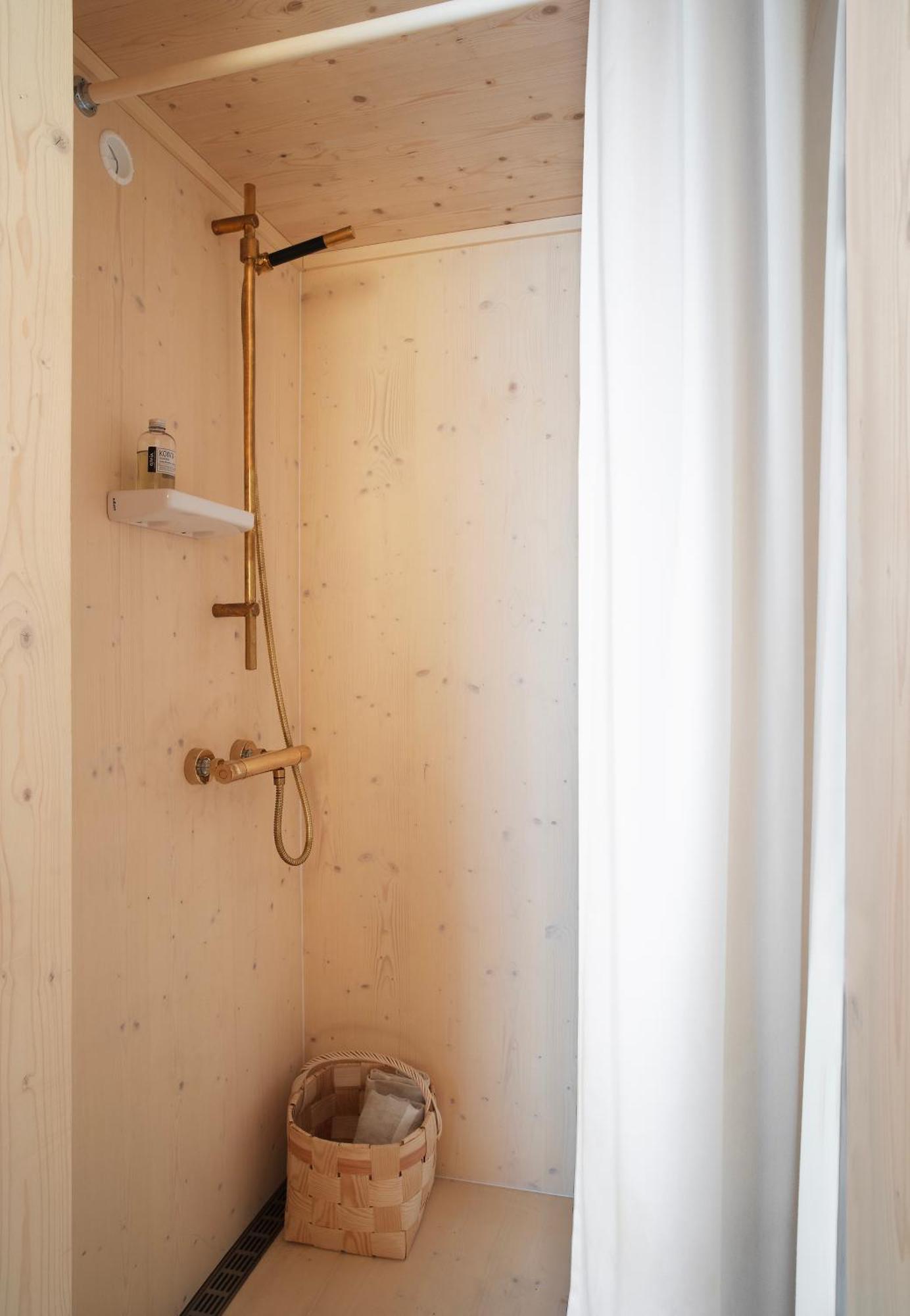 Majamaja Helsinki Off-Grid Retreat Guest House ภายนอก รูปภาพ